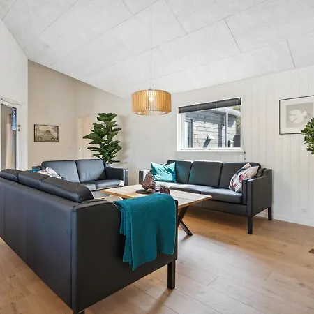 Tolles Haus In Hvide Sande Mit Sauna * Bjerregård