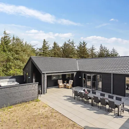 Awesome In Hvide Sande With Sauna Casa de Férias Bjerregård