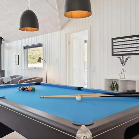 Casa de Férias Awesome In Hvide Sande With Sauna *