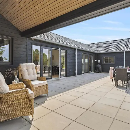 Awesome In Hvide Sande With Sauna Bjerregård